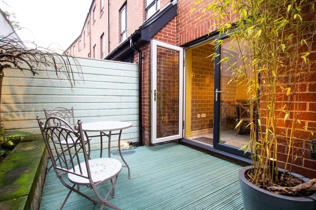 Charles St Chester City Townhouse By Rework Accommodation Eksteriør billede