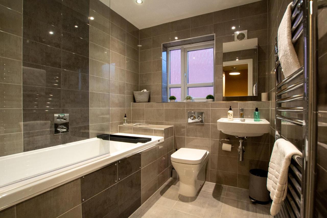 Charles St Chester City Townhouse By Rework Accommodation Eksteriør billede